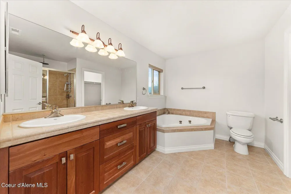 1004 Park Avenue #1004 Sandpoint, ID 83864