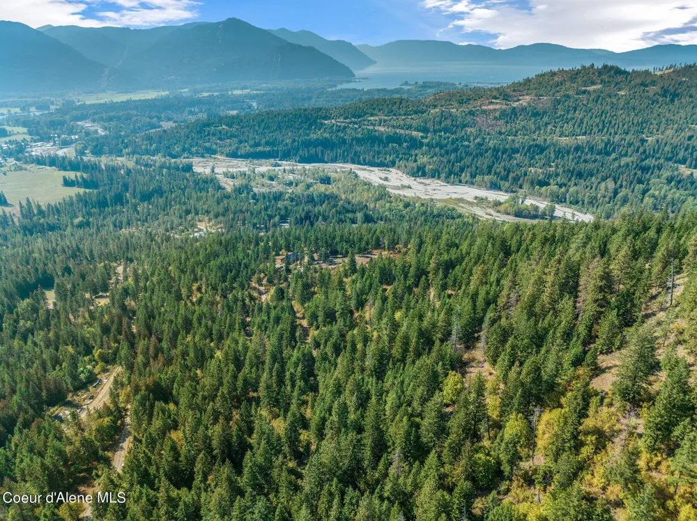NKA Silver Creek Road Clark Fork, ID 83811