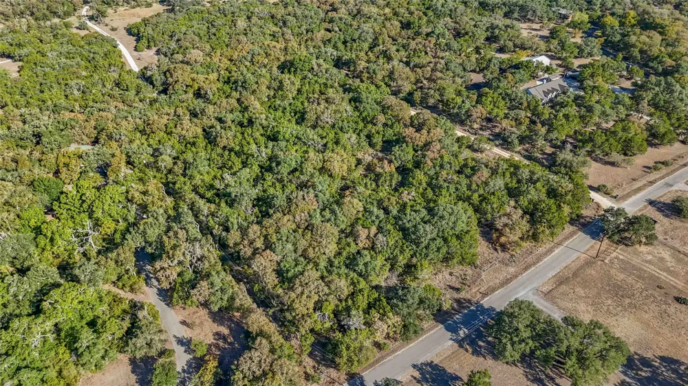 1306 Thousand Oaks Loop San Marcos, TX 78666