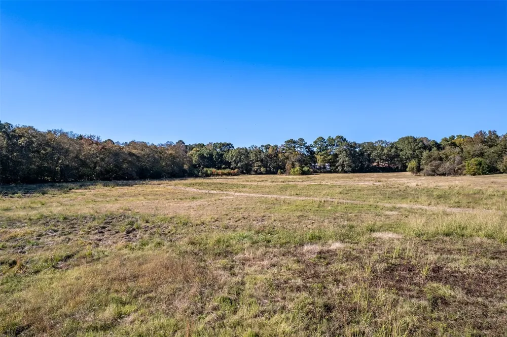 380 An County Road 370 Palestine, TX 75801