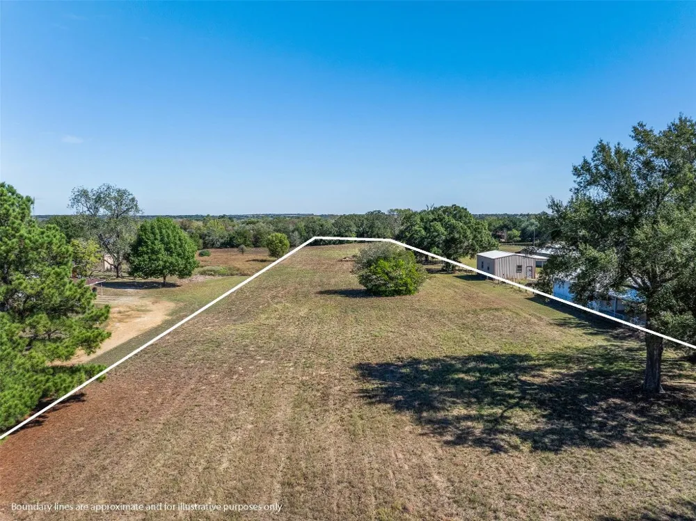 1572 St Hwy 36 N Highway Caldwell, TX 77836