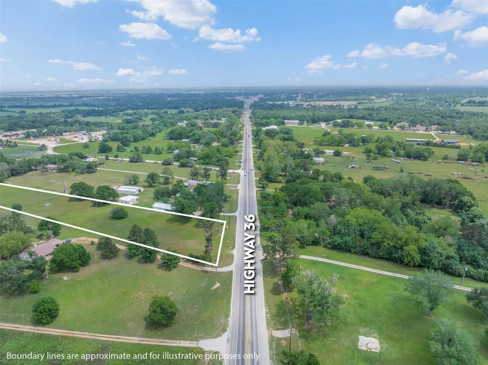 1572 St Hwy 36 N Highway Caldwell, TX 77836