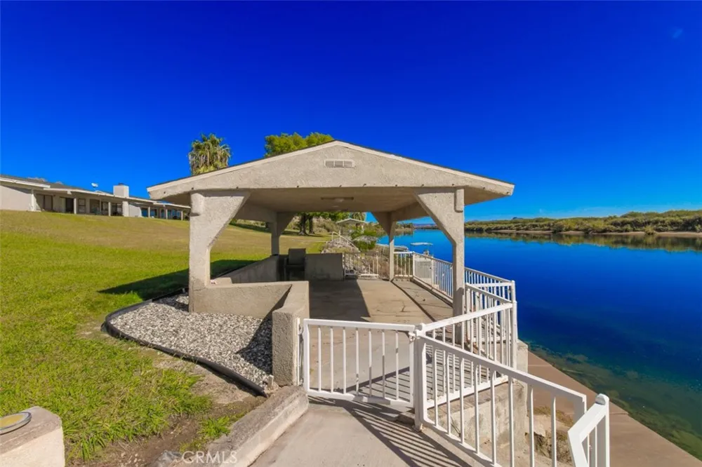 7449 Rio Vista Big River, CA 92242