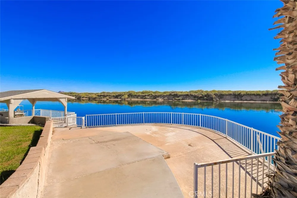 7449 Rio Vista Big River, CA 92242