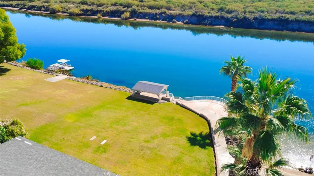 7449 Rio Vista Big River, CA 92242