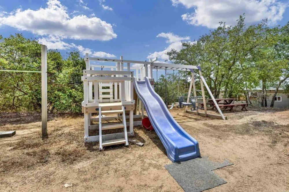 17368 Skyline Truck Trail Jamul, CA 91935