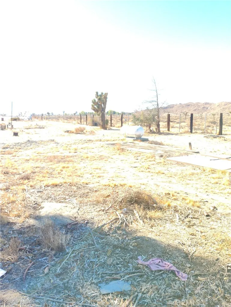 2551 Bella Vista Drive Adelanto, CA 92301