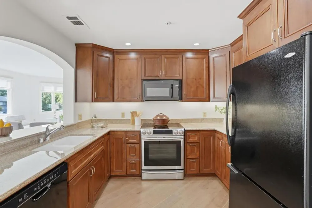 10 CRYSTAL SPRINGS ROAD #1206 San Mateo, CA 94402