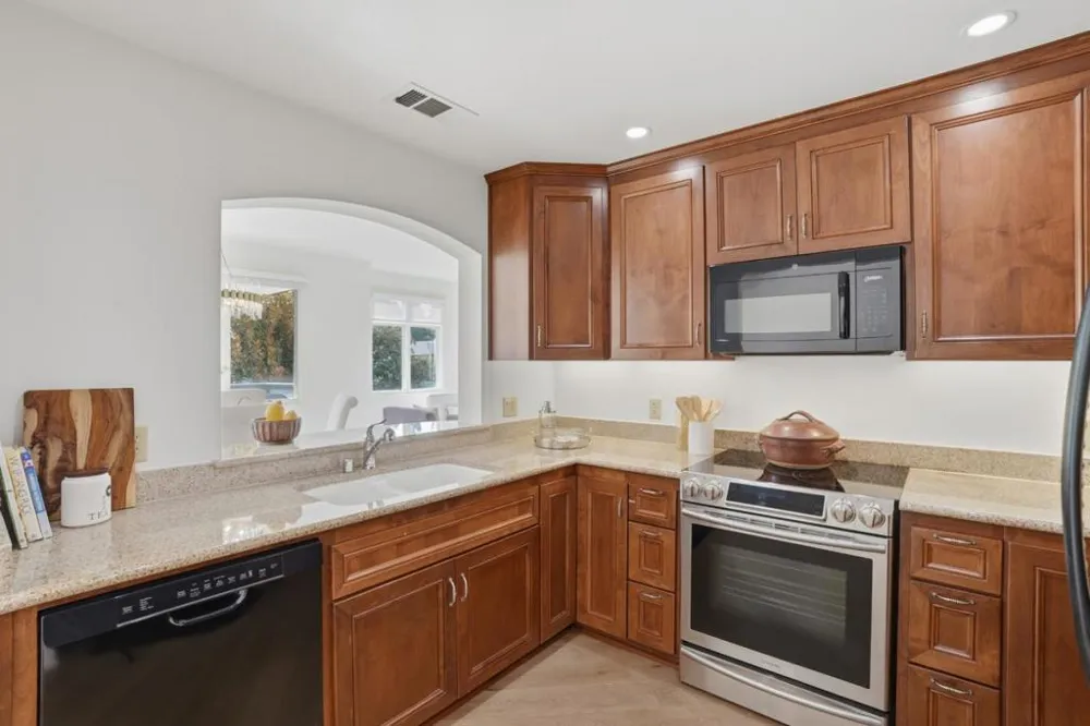 10 CRYSTAL SPRINGS ROAD #1206 San Mateo, CA 94402