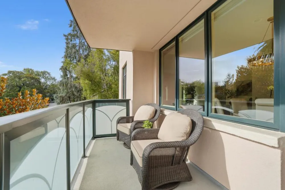 10 CRYSTAL SPRINGS ROAD #1206 San Mateo, CA 94402