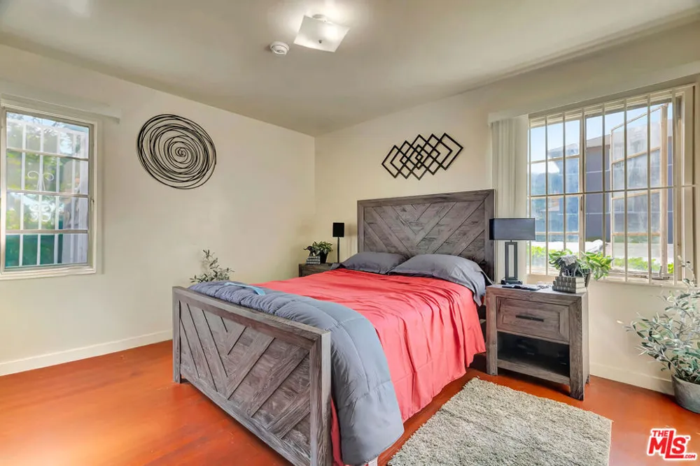 4034 Abourne Road #B Los Angeles, CA 90008