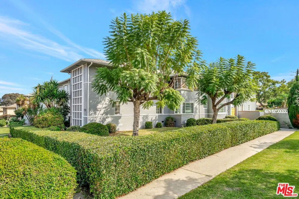 4034 Abourne Road #B Los Angeles, CA 90008