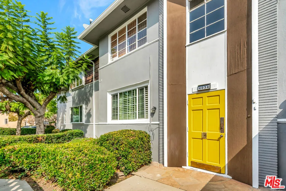 4034 Abourne Road #B Los Angeles, CA 90008