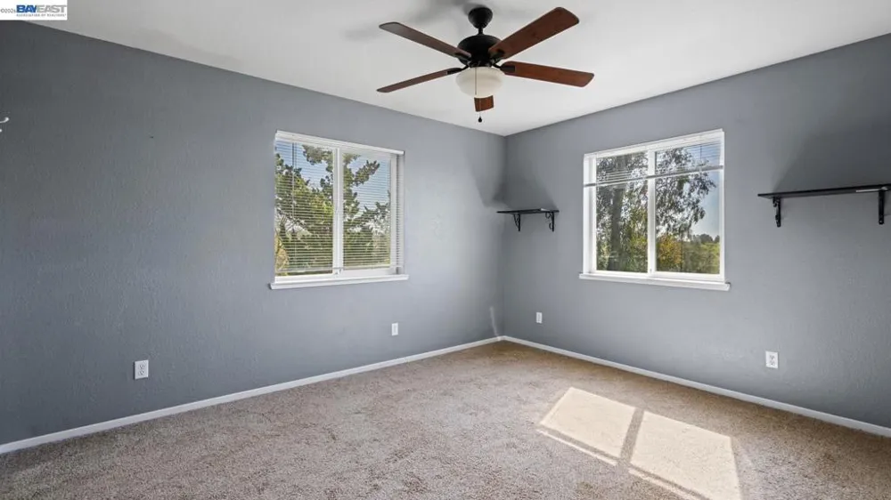3710 Lakeview Dr Shingle Springs, CA 95682