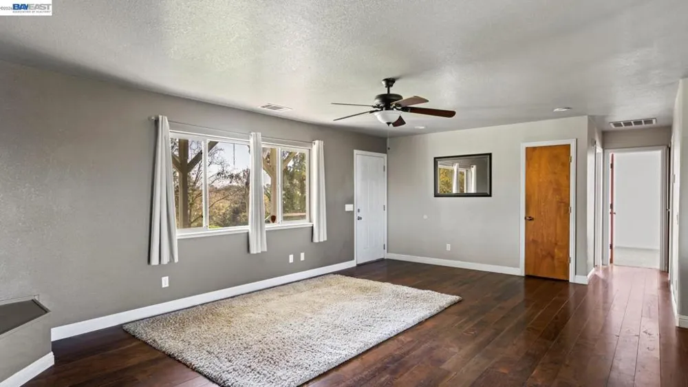 3710 Lakeview Dr Shingle Springs, CA 95682