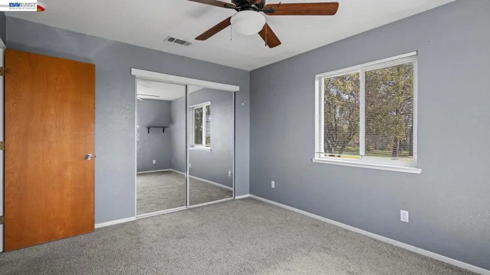 3710 Lakeview Dr Shingle Springs, CA 95682