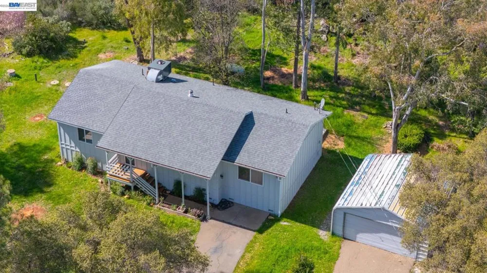 3710 Lakeview Dr Shingle Springs, CA 95682