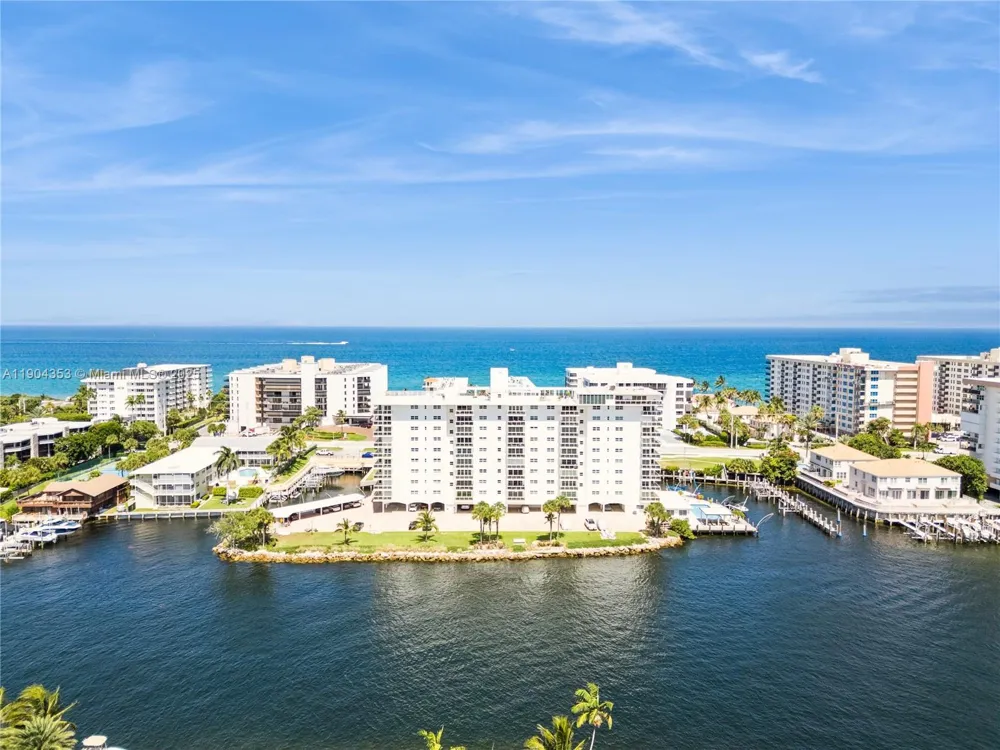 1160 Hillsboro Mile #901 Hillsboro Beach, FL 33062