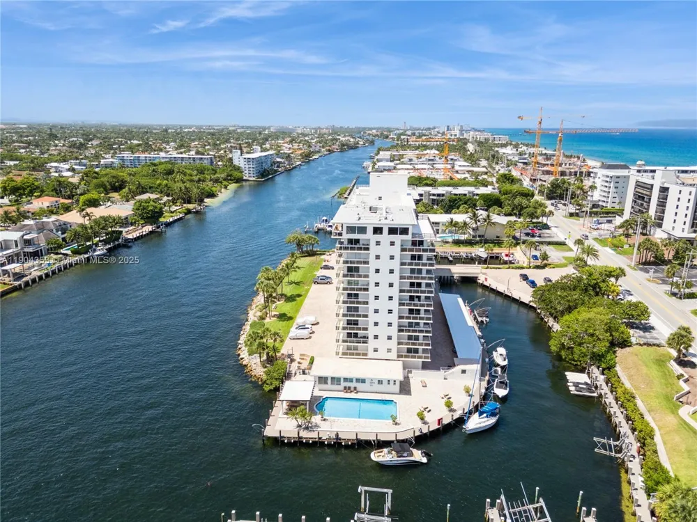 1160 Hillsboro Mile #901 Hillsboro Beach, FL 33062