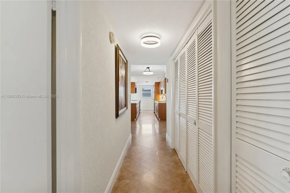 1160 Hillsboro Mile #901 Hillsboro Beach, FL 33062