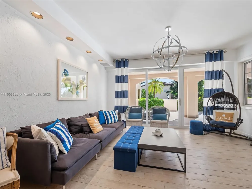 19116 Fisher Island Dr #19116 Miami Beach, FL 33109
