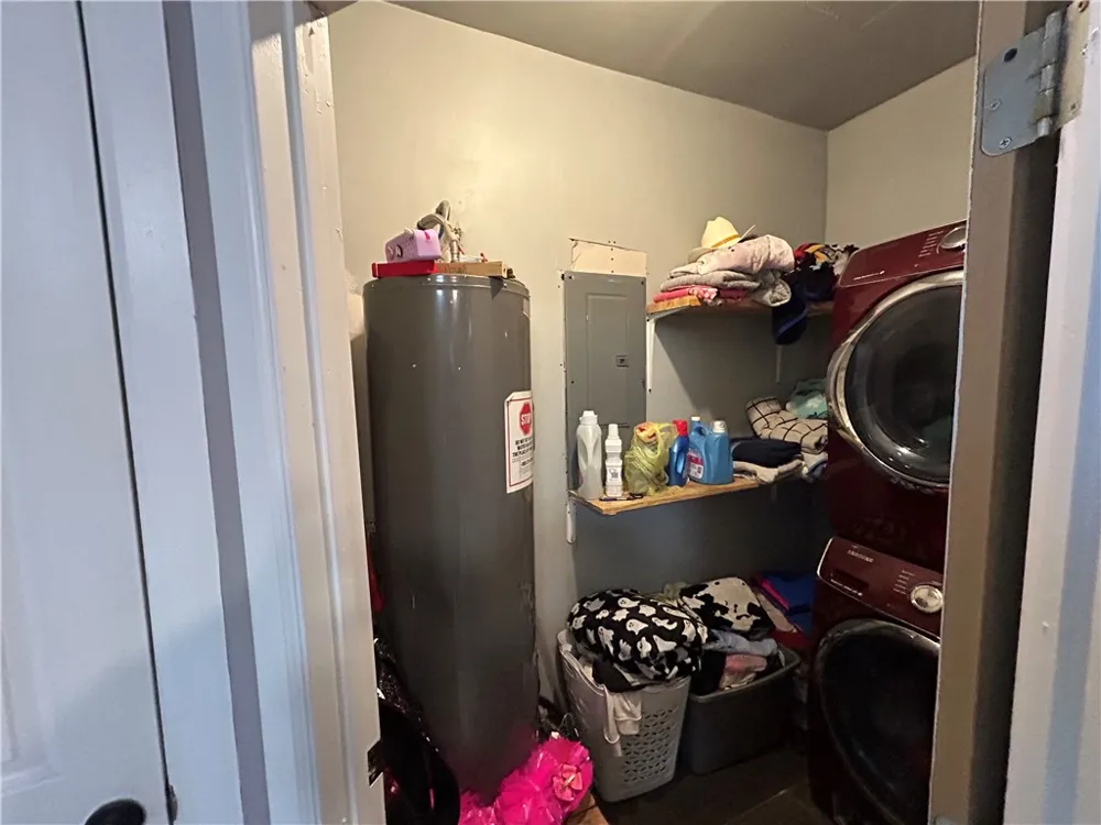 3501 S Granado Drive Robstown, TX 78380