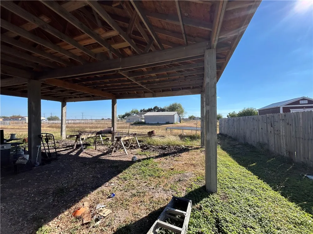 3501 S Granado Drive Robstown, TX 78380