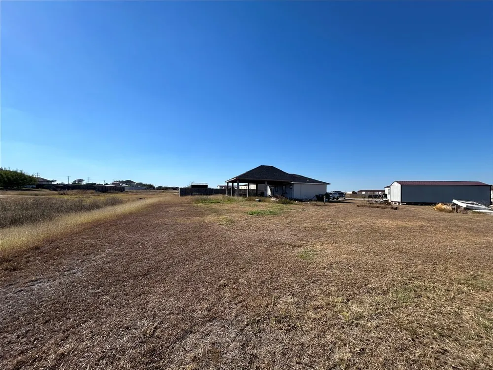 3501 S Granado Drive Robstown, TX 78380