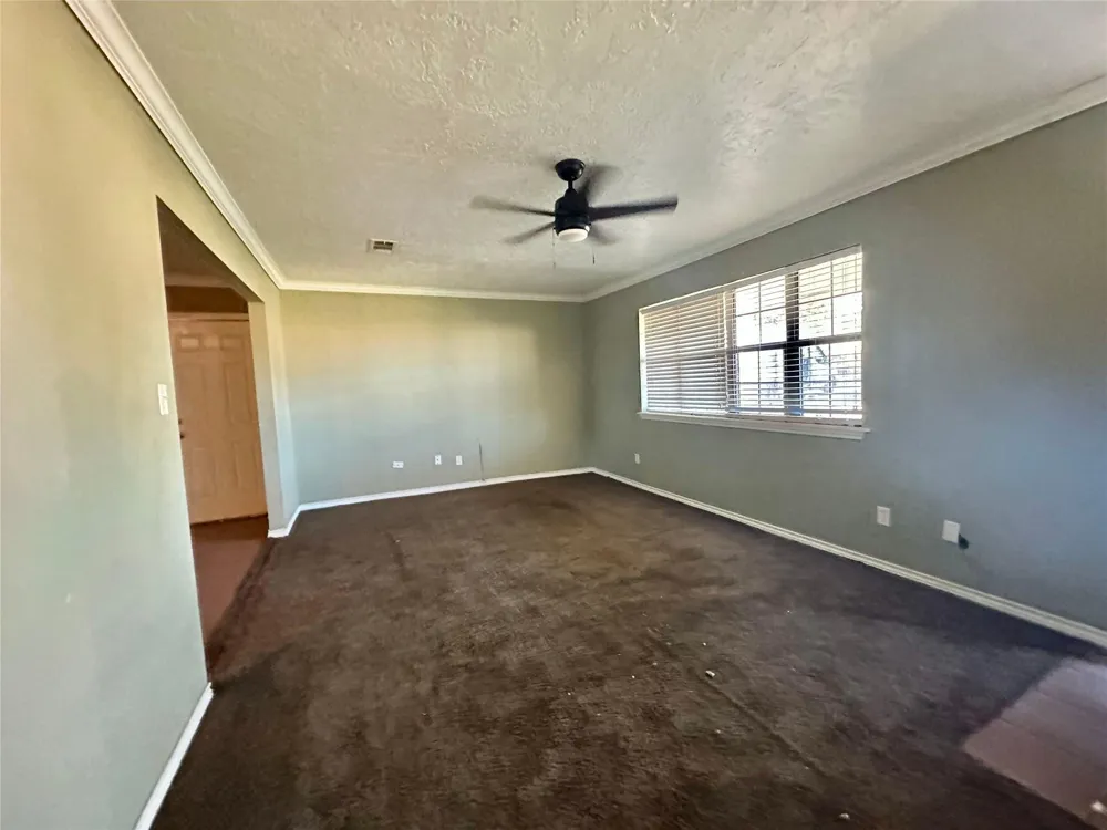 200 Lilley Road Shepherd, TX 77371