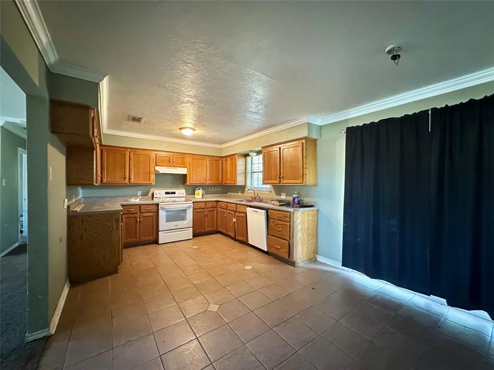 200 Lilley Road Shepherd, TX 77371