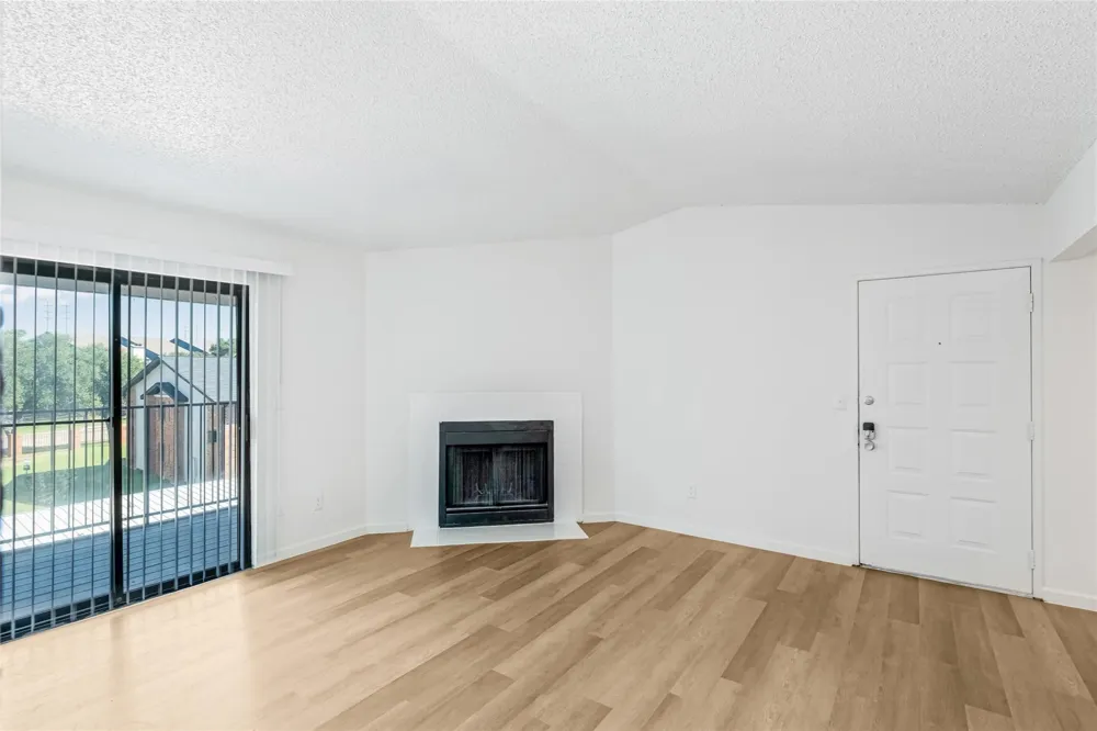 4600 West Pioneer Drive #375 Irving, TX 75061