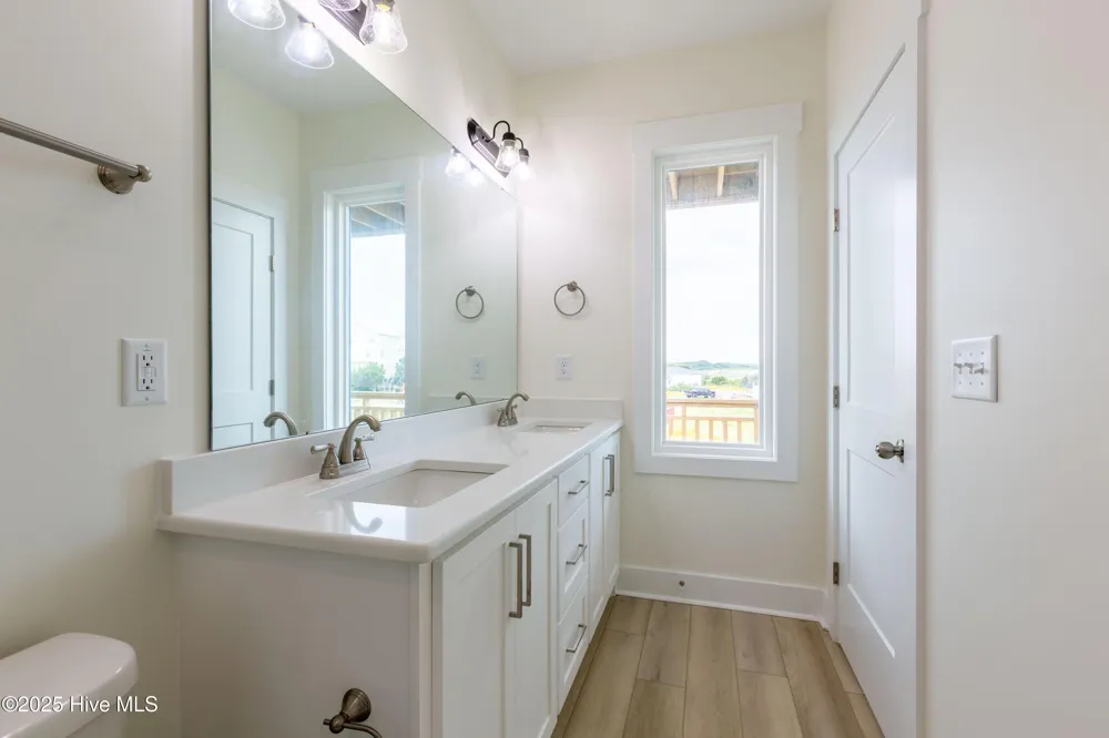 122 Shell Road Surf City, NC 28445