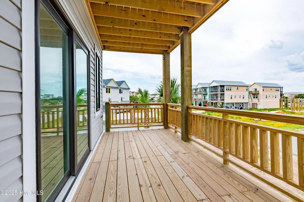 122 Shell Road Surf City, NC 28445