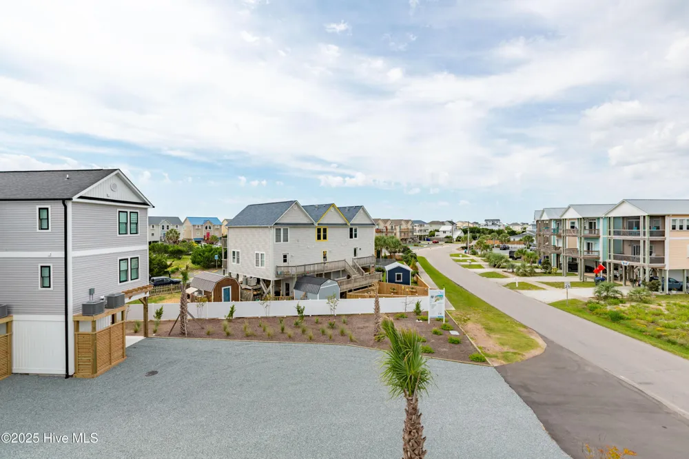 122 Shell Road Surf City, NC 28445