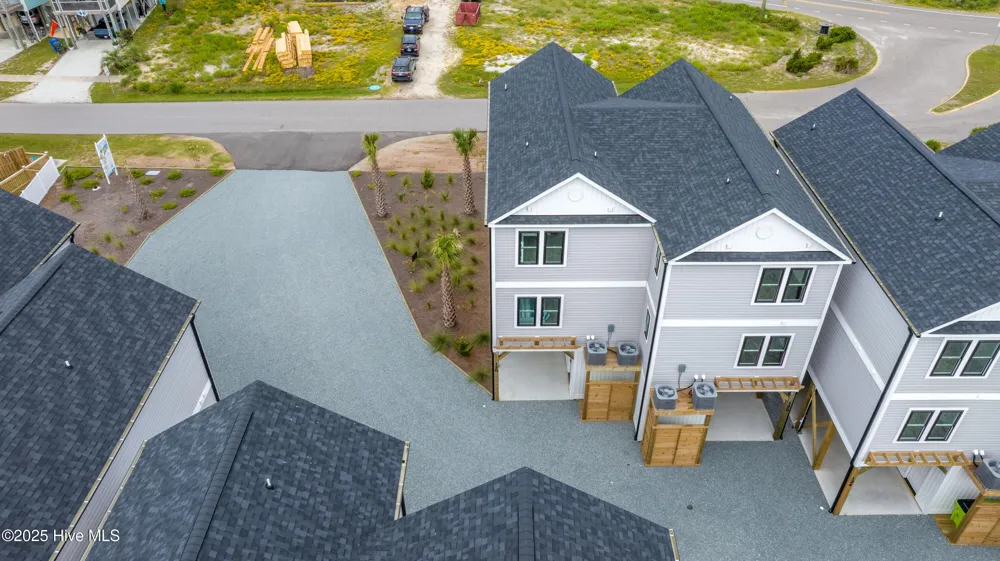 122 Shell Road Surf City, NC 28445