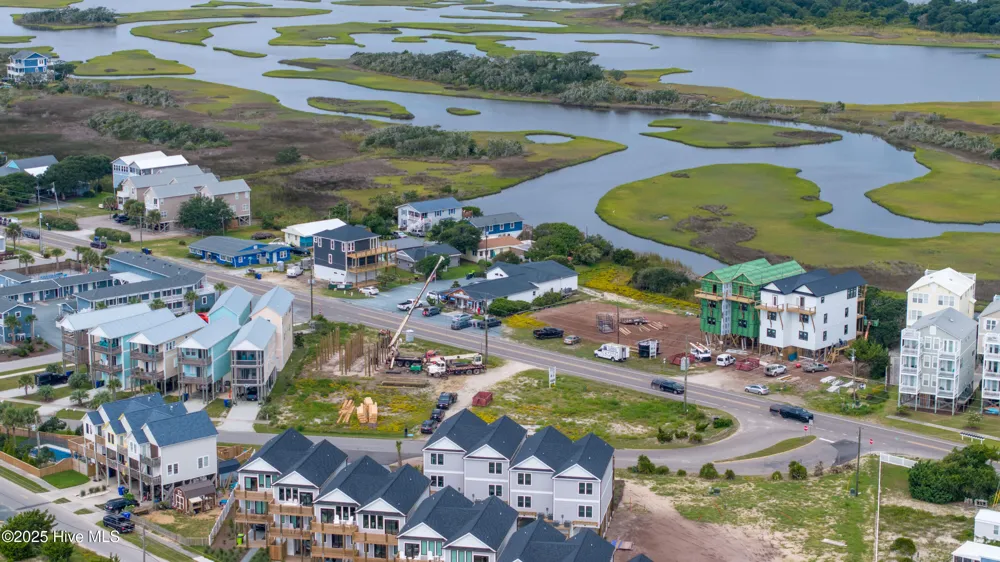 122 Shell Road Surf City, NC 28445