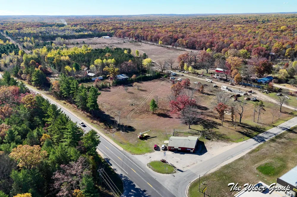 2052 W 15 Mile Road Bitely, MI 49309