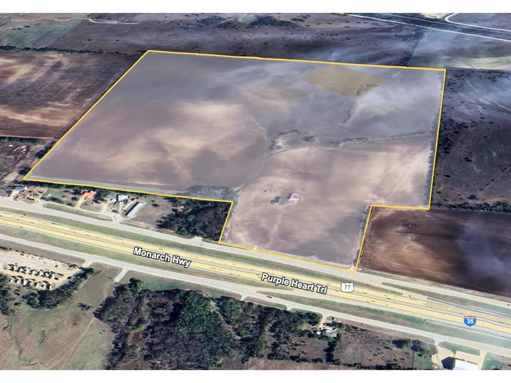I-35 ROAD Abbott, TX 76621