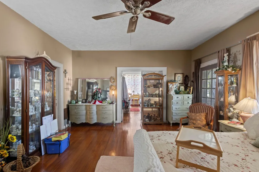 105 Mann Street Colmesneil, TX 75938