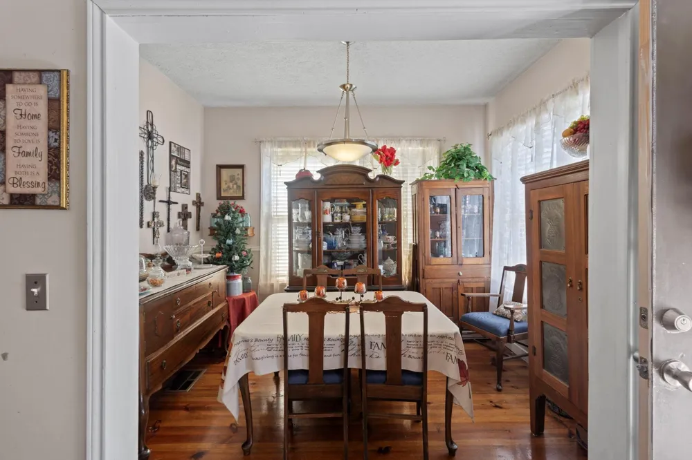 105 Mann Street Colmesneil, TX 75938