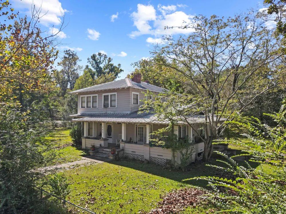105 Mann Street Colmesneil, TX 75938