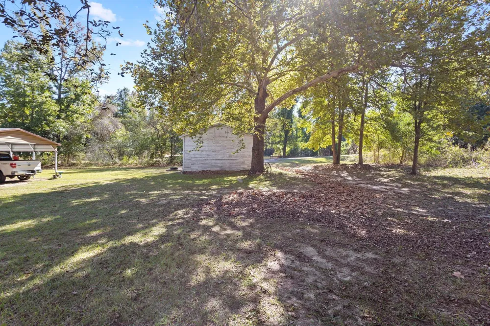 105 Mann Street Colmesneil, TX 75938