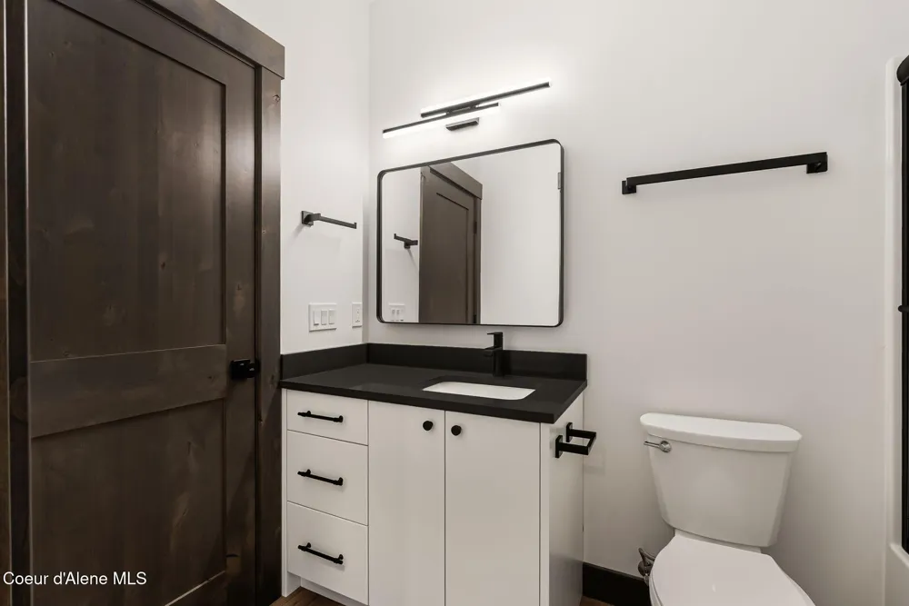 1683 Onyx Court Sandpoint, ID 83864