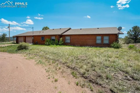 994 Deer Lane