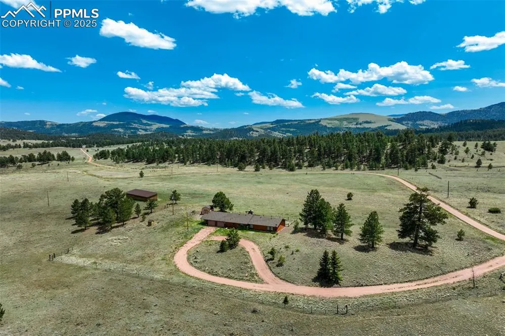 994 Deer Lane Guffey, CO 80820