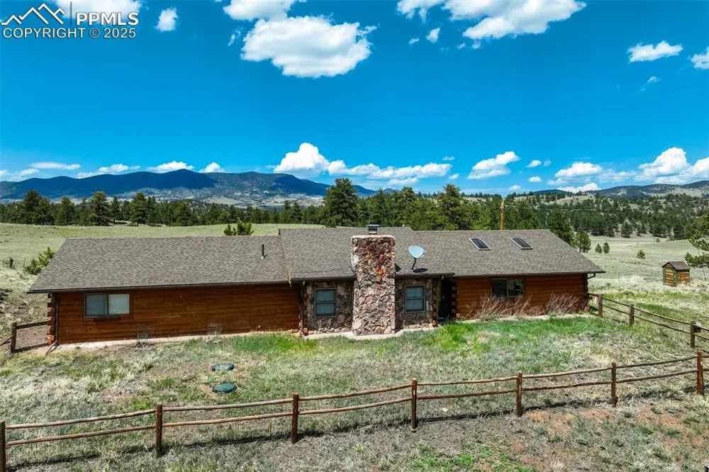 994 Deer Lane Guffey, CO 80820