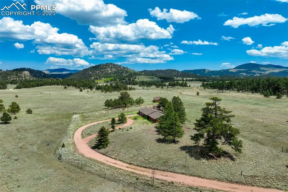 994 Deer Lane Guffey, CO 80820