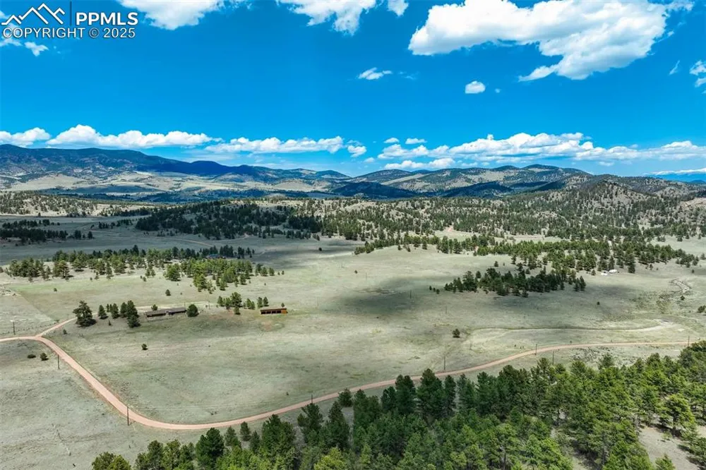 994 Deer Lane Guffey, CO 80820