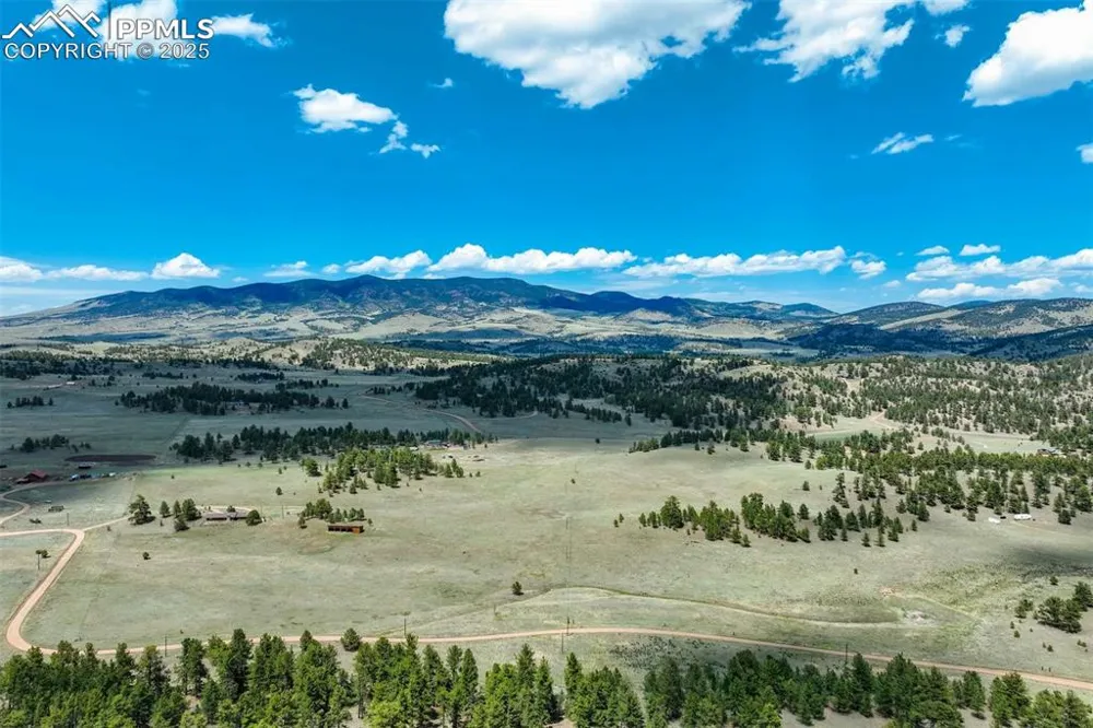 994 Deer Lane Guffey, CO 80820