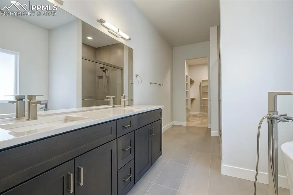 1914 Cuchara Drive Pueblo, CO 81001